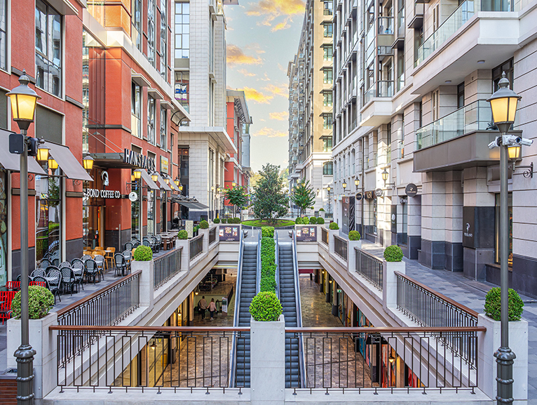 POLAT P�YALEPA�A �AR�I'DA YEN� SANAT DURA�I: ARTOPOL SANAT GALER�S�